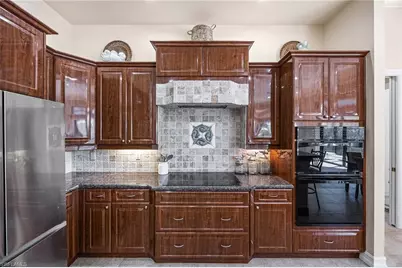 146 Windward Cay, Naples, FL 34114 - Photo 10