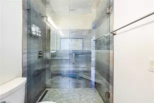 19091 Ridgepoint Dr, Estero, FL 33928 - Photo 16