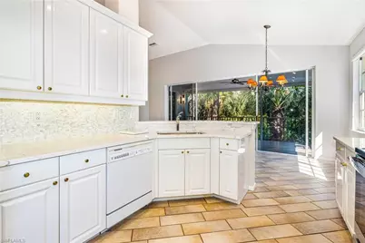 19091 Ridgepoint Dr #202, Estero, FL 33928 - Photo 4