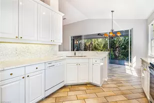 19091 Ridgepoint Dr, Estero, FL 33928 - Photo 4