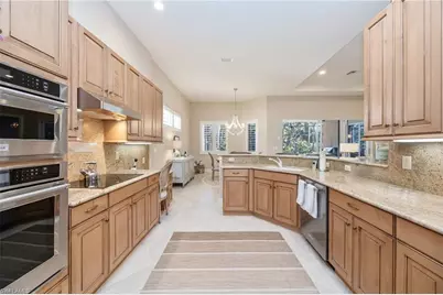 5596 Hammock Isles Dr, Naples, FL 34119 - Photo 6