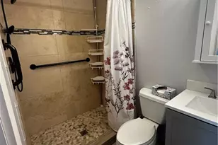 170 Pine Key Ln, Naples, FL 34114 - Photo 32