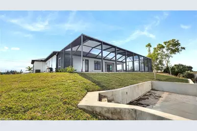 117 NE 5th Ter, Cape Coral, FL 33909 - Photo 42