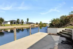 117 NE 5th Terrace, Cape Coral, FL 33909 - Photo 48