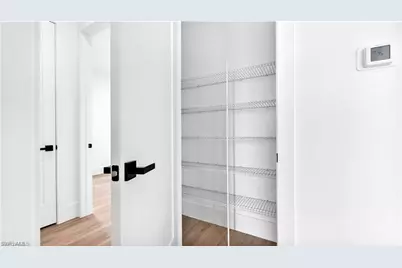 117 NE 5th Ter, Cape Coral, FL 33909 - Photo 24