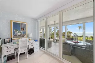 4651 Gulf Shore Blvd N, Naples, FL 34103 - Photo 18