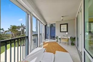 4651 Gulf Shore Blvd N, Naples, FL 34103 - Photo 22