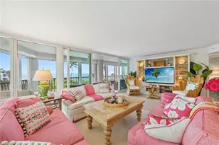 4651 Gulf Shore Blvd N, Naples, FL 34103 - Photo 2