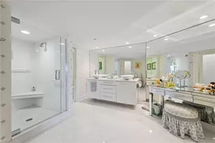 4651 Gulf Shore Blvd N, Naples, FL 34103 - Photo 20