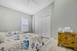 1092 Tivoli Dr, Naples, FL 34104 - Photo 24