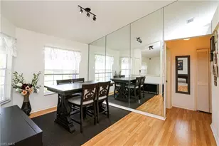 7775 Scarlet Ct, Naples, FL 34104 - Photo 4
