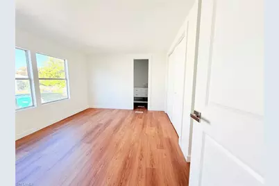 815 Cape Haze Ln E, Naples, FL 34104 - Photo 6