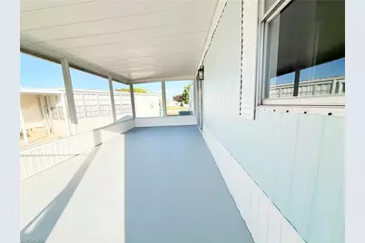 815 Cape Haze Ln E, Naples, FL 34104 - Photo 10