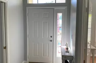 5301 Whitten Dr, Naples, FL 34104 - Photo 4