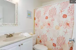 1438 Windsor Ct, Cape Coral, FL 33904 - Photo 14