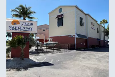 750 River Point Dr, Naples, FL 34102 - Photo 1