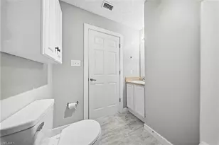 286 Leawood Cir, Naples, FL 34104 - Photo 12