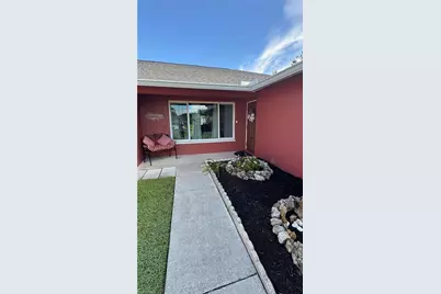 913/915 Mohawk Pkwy, Cape Coral, FL 33914 - Photo 2