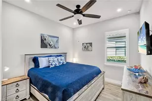 28007 Kerry Ct, Bonita Springs, FL 34135 - Photo 22