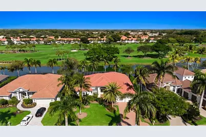 2341 Cheshire Ln, Naples, FL 34109 - Photo 14