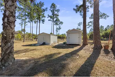 2610 6th Ave NE, Naples, FL 34120 - Photo 36