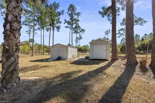 2610 6th Ave NE, Naples, FL 34120 - Photo 36