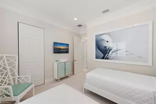 3168 Pacific Dr, Naples, FL 34119 - Photo 24