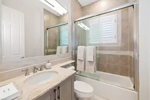 3168 Pacific Dr, Naples, FL 34119 - Photo 22