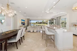 3168 Pacific Dr, Naples, FL 34119 - Photo 4