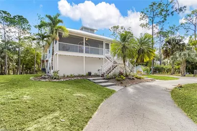 670 27th St NW, Naples, FL 34120 - Photo 4
