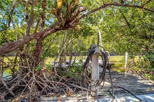 33 Plantation Dr, Everglades City, FL 34139 - Photo 32