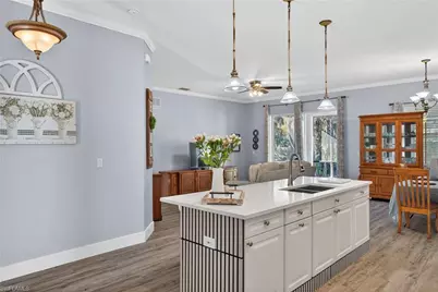 4093 24th Ave SE, Naples, FL 34117 - Photo 8