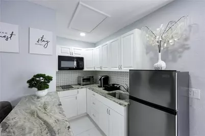 5820 Lancewood Way, Naples, FL 34116 - Photo 16