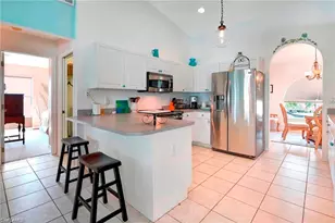 117 NE 23rd St, Cape Coral, FL 33909 - Photo 10