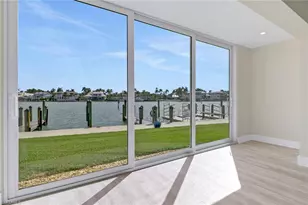 2500 Gulf Shore Blvd N, Naples, FL 34103 - Photo 14