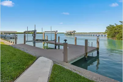 105 Pago Pago Dr W, Naples, FL 34113 - Photo 28