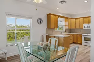 105 Pago Pago Dr W, Naples, FL 34113 - Photo 8