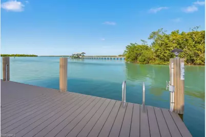 105 Pago Pago Dr W, Naples, FL 34113 - Photo 32