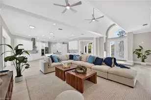 6461 Livingston Woods Ln, Naples, FL 34109 - Photo 8