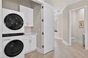 6461 Livingston Woods Ln, Naples, FL 34109 - Photo 30