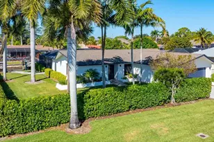 27080 Flossmoor Dr, Bonita Springs, FL 34135 - Photo 2