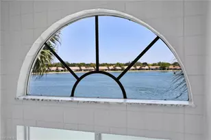 2541 Citrus Lake Dr, Naples, FL 34109 - Photo 20