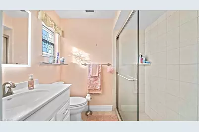 511 SE 34th Ter, Cape Coral, FL 33904 - Photo 8