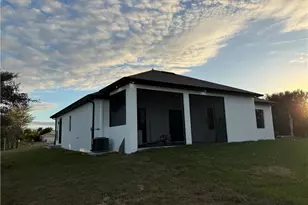 4353 22nd Ave NE, Naples, FL 34120 - Photo 4