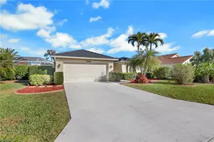 7581 Cameron Cir, Fort Myers, FL 33912 - Photo 2