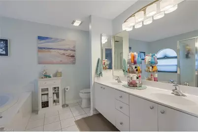 7581 Cameron Cir, Fort Myers, FL 33912 - Photo 18