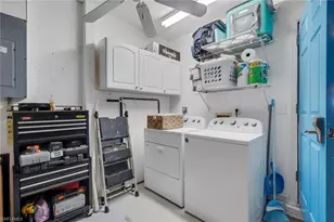 7581 Cameron Cir, Fort Myers, FL 33912 - Photo 24