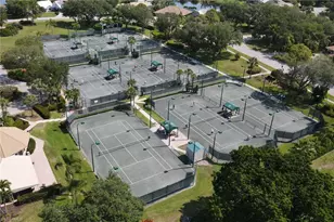 4381 Mistlethrush Ln, Naples, FL 34119 - Photo 34