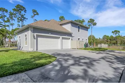 6181 Hidden Oaks Ln, Naples, FL 34119 - Photo 32