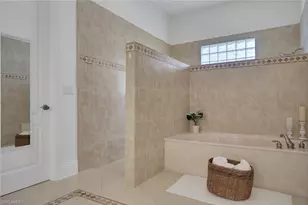 6181 Hidden Oaks Ln, Naples, FL 34119 - Photo 14